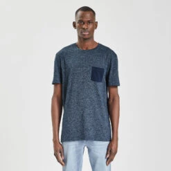 Tee Shirt Matière Fantaisie Poche Contrastée 13 Tee Shirt Matière Fantaisie Poche Contrastée -Men's Clothing Soldes Boutique 1001564 11845 V2