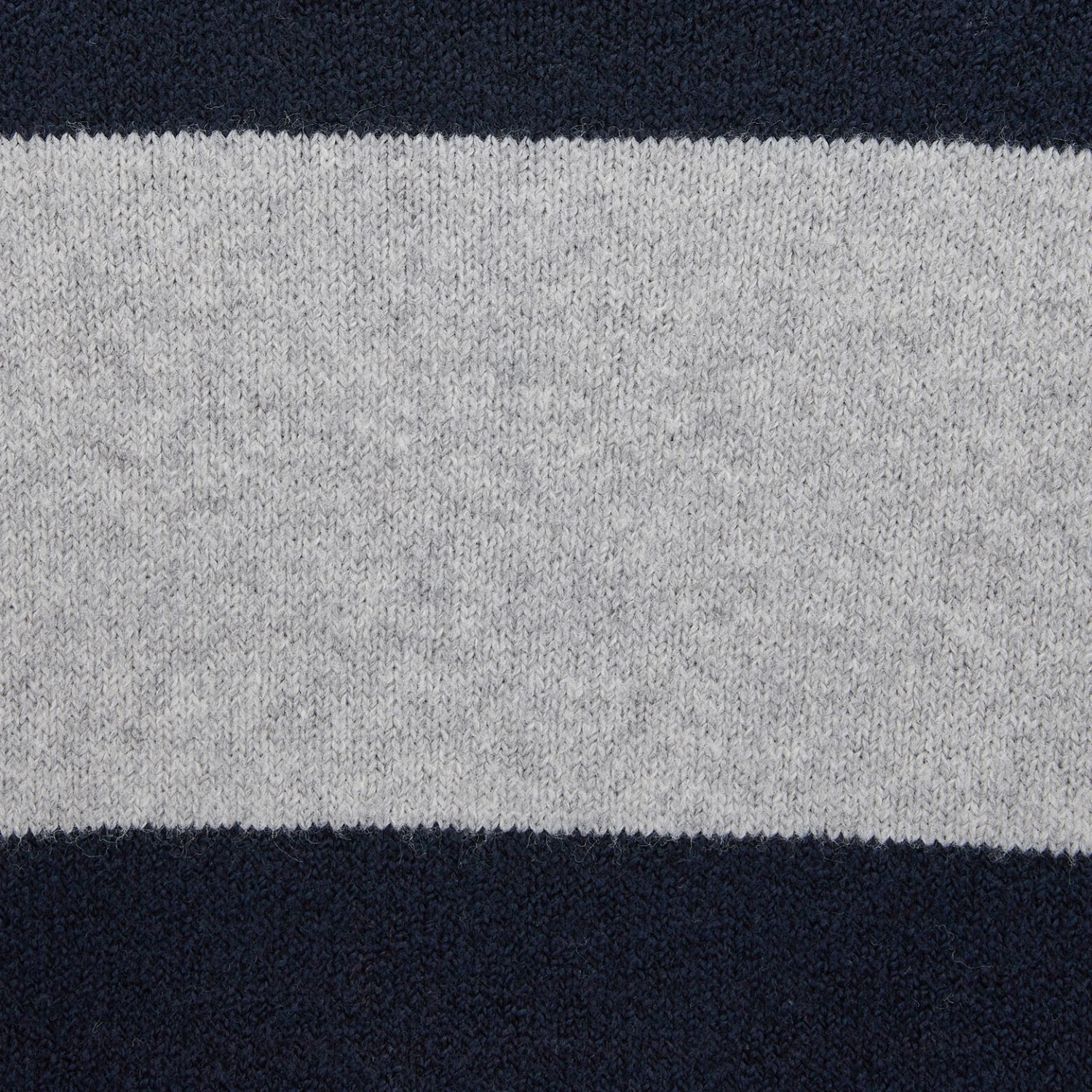 Pull Rayé à Col Rond 3 Pull Rayé à Col Rond – Image 3