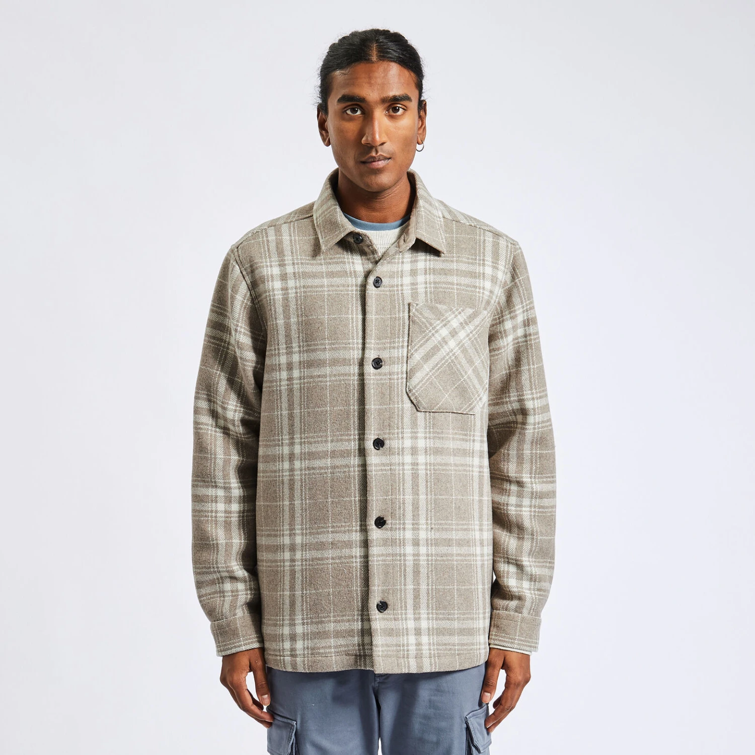 Surchemise Regular Carreaux Laine Polyester Recycl 4 Surchemise Regular Carreaux Laine Polyester Recycl – Image 4