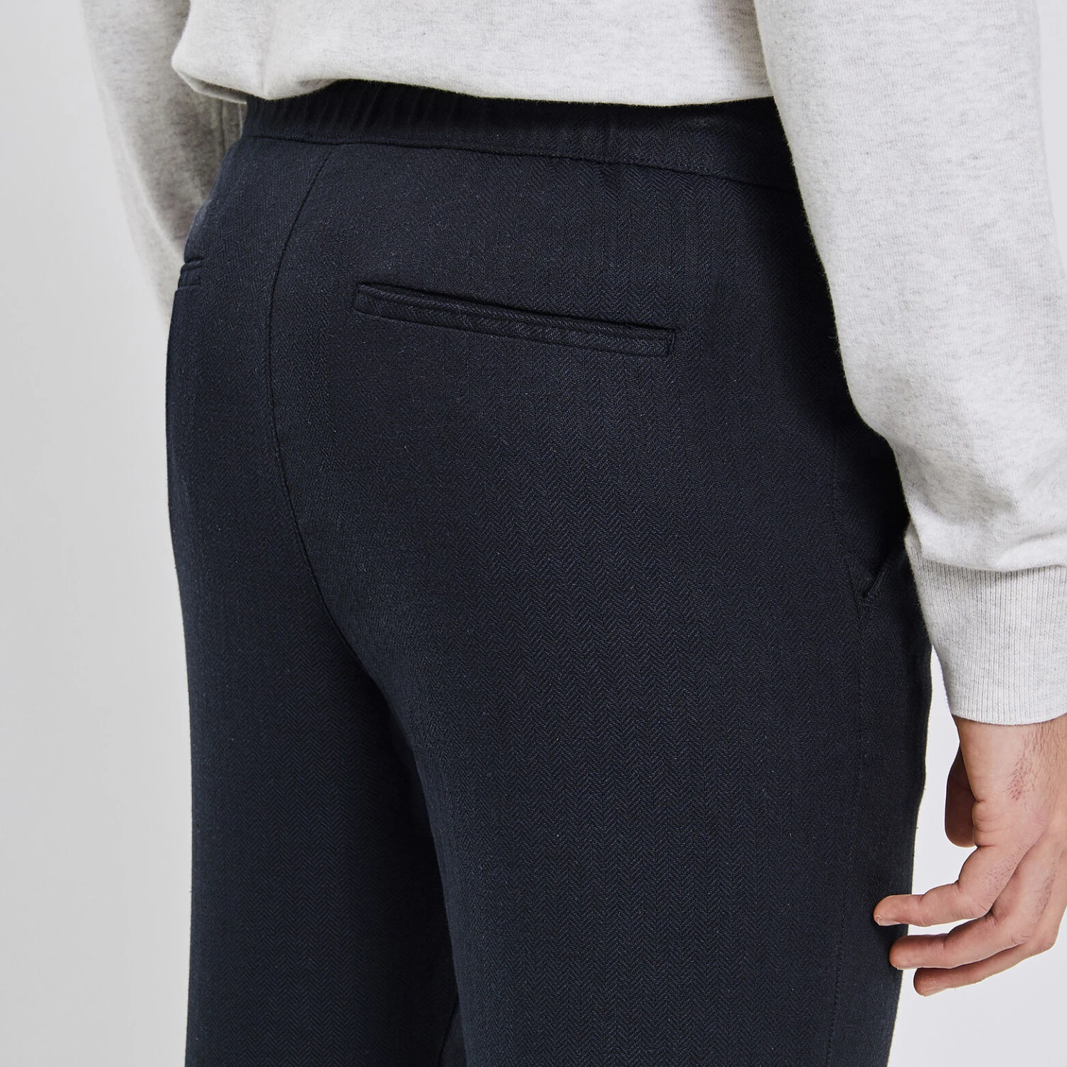 Pantalon Chino Taille élastiquée Chevron 3 Pantalon Chino Taille élastiquée Chevron – Image 3