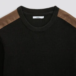 Pull à Col Rond Et Patch épaule 16 Pull à Col Rond Et Patch épaule -Men's Clothing Soldes Boutique 1003233 18005 V9