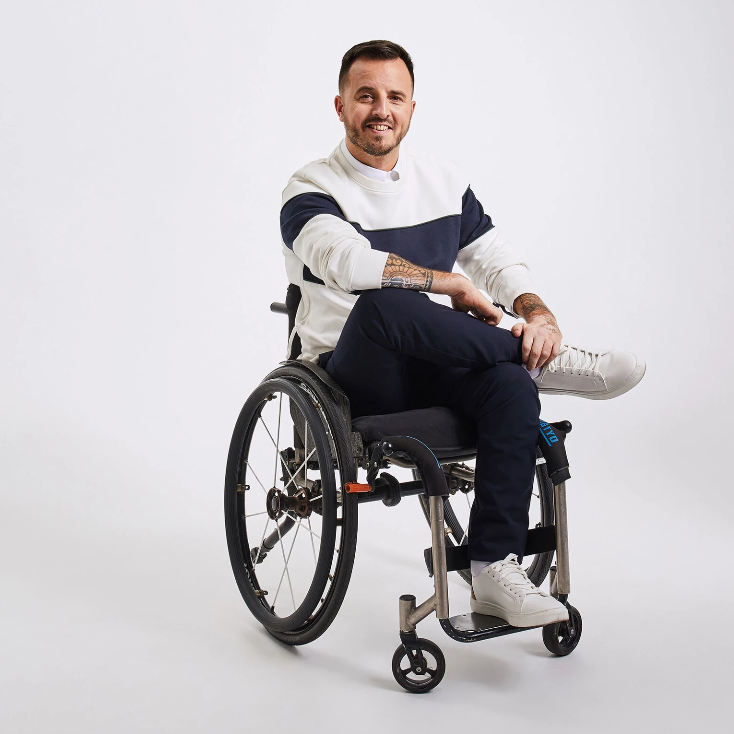 Pantalon Urbain Pour Personne à Mobilité Réduite 5 Pantalon Urbain Pour Personne à Mobilité Réduite – Image 5