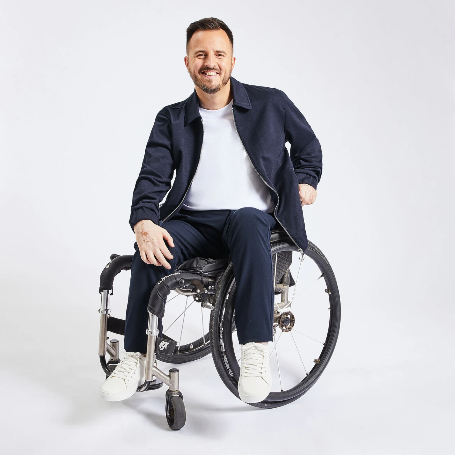 Pantalon Urbain Pour Personne à Mobilité Réduite 4 Pantalon Urbain Pour Personne à Mobilité Réduite – Image 4