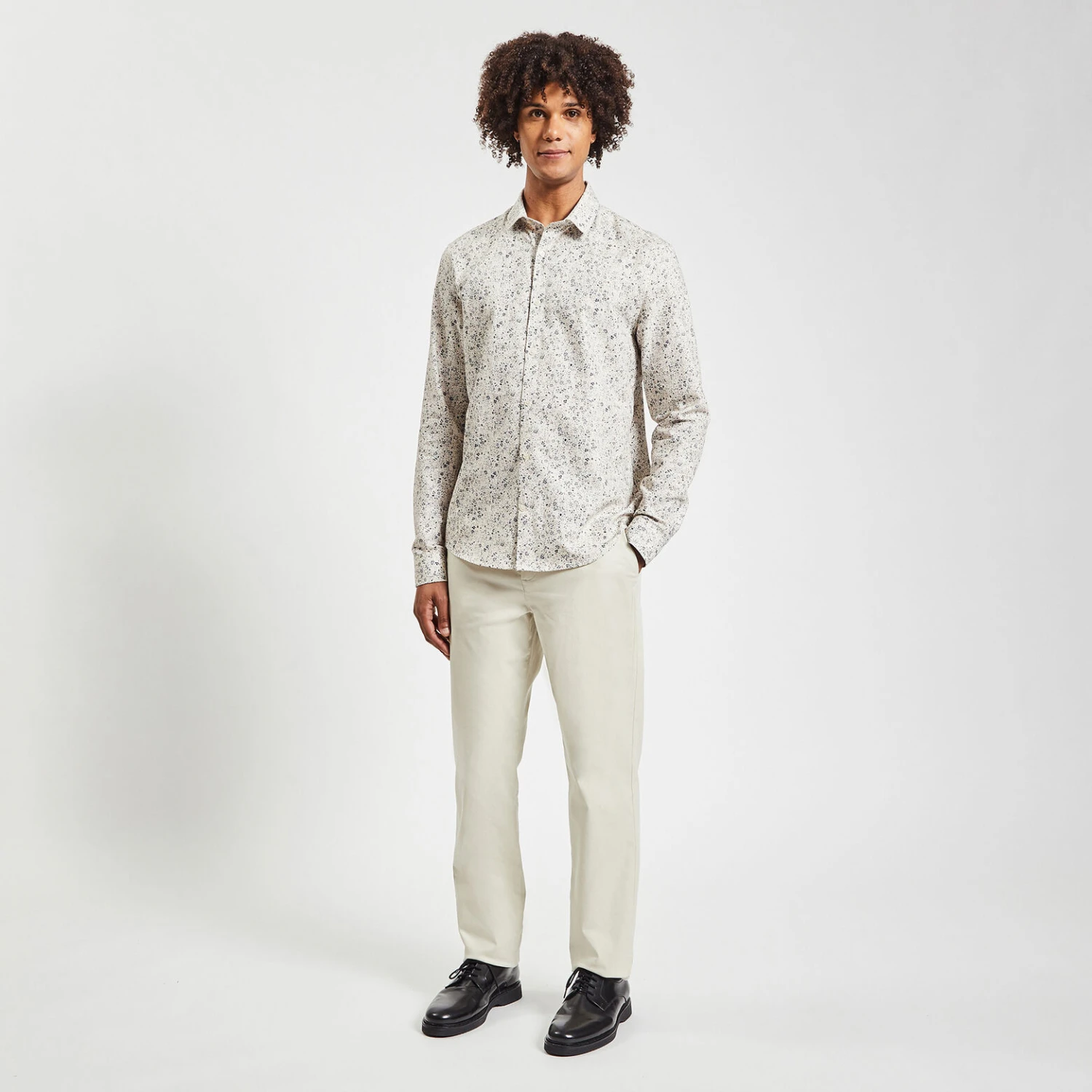 Chemise Regular Oxford Imprimé Fleur Coton Biologi 2 Chemise Regular Oxford Imprimé Fleur Coton Biologi – Image 2